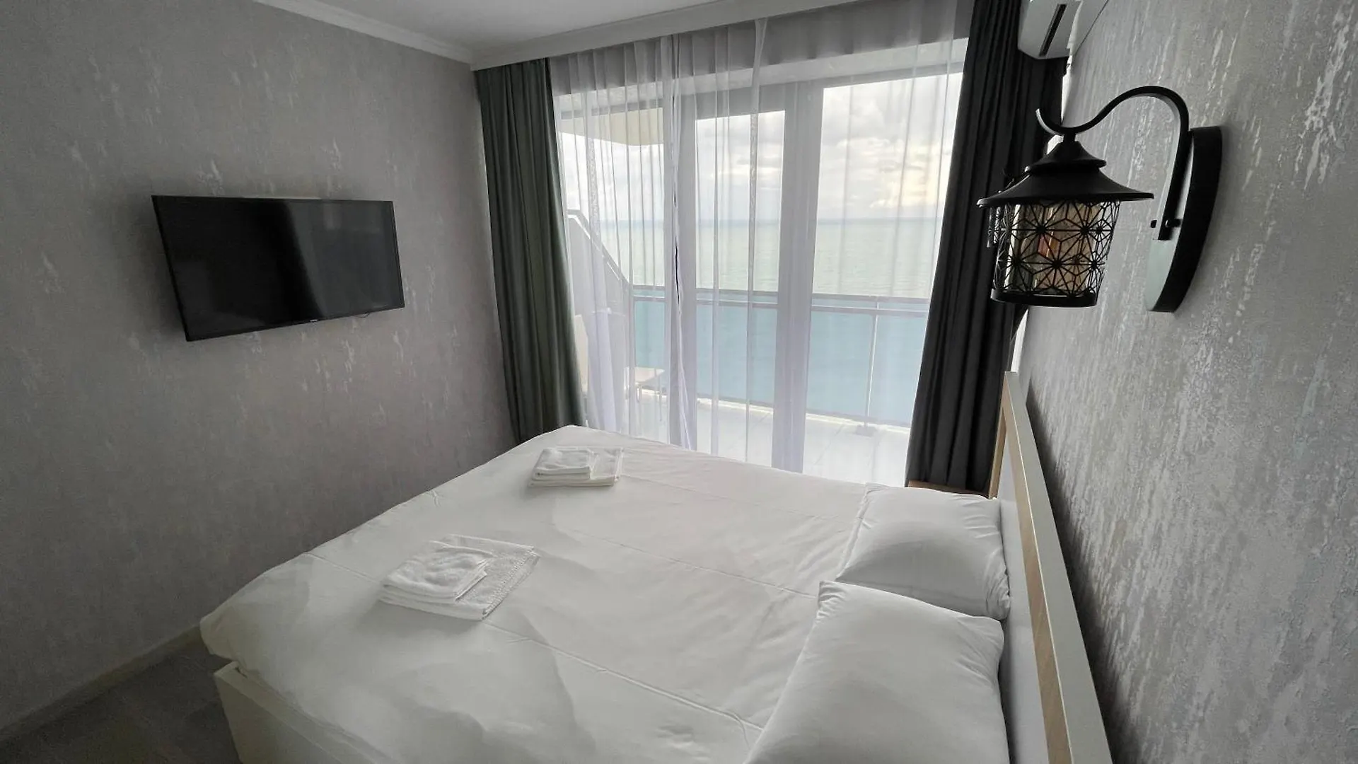 شقة Marvella Hotel Orbi Beach Tower باتومي
