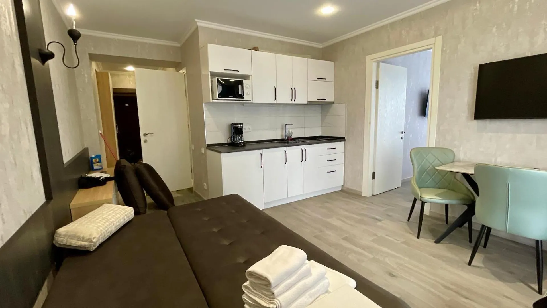 Marvella Hotel Orbi Beach Tower باتومي جورجيا